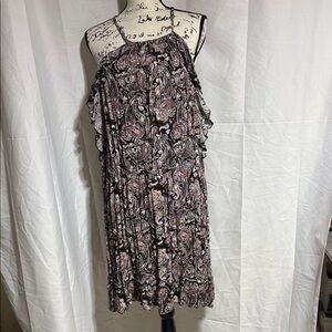 Wallflower Paisley Dress in Black and Pink